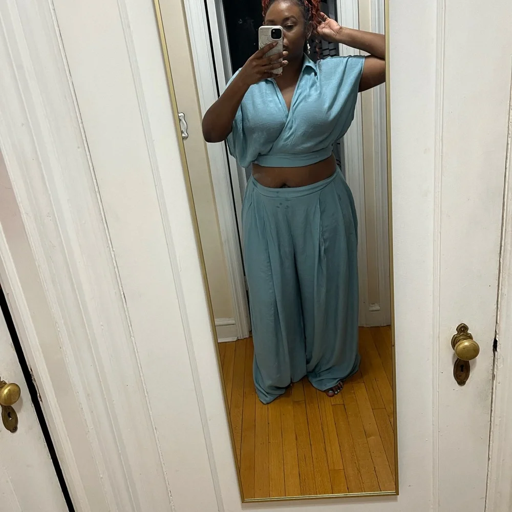 Blue Women's Pants Set - Picture 2 of 4